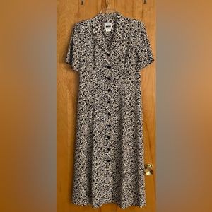 Leslie Fay mid-length Dress